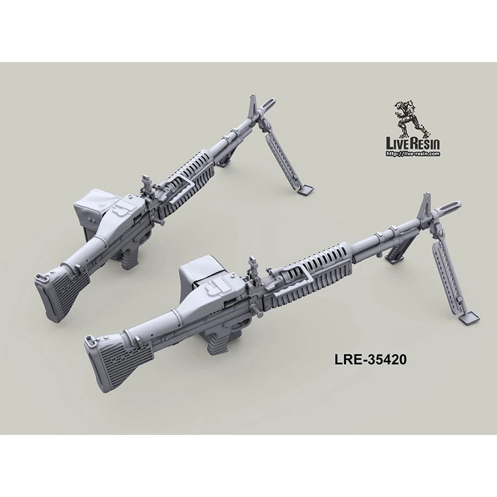 LRE-35420 M60 Machine Gun with lightweight jungle magazine and