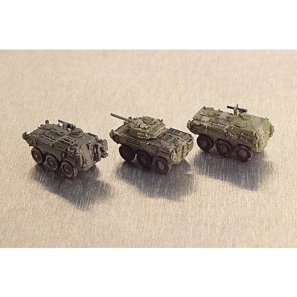 004 1/700 陸上自衛隊 車輌セット4 82式指揮通信車/87式偵察警戒
