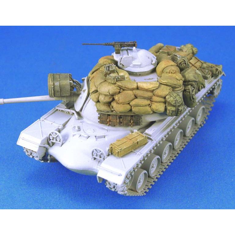 M48A3 パットン　ミリタリー　ジオラマ LF7204 M48A3 パットン サンドバッグアーマー&積荷セット