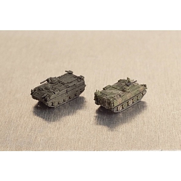 【未組立】戦車プラモデル 7点セット 007 1/700 陸上自衛隊 車輌セット7 73式装甲車/73式装甲車 フロート