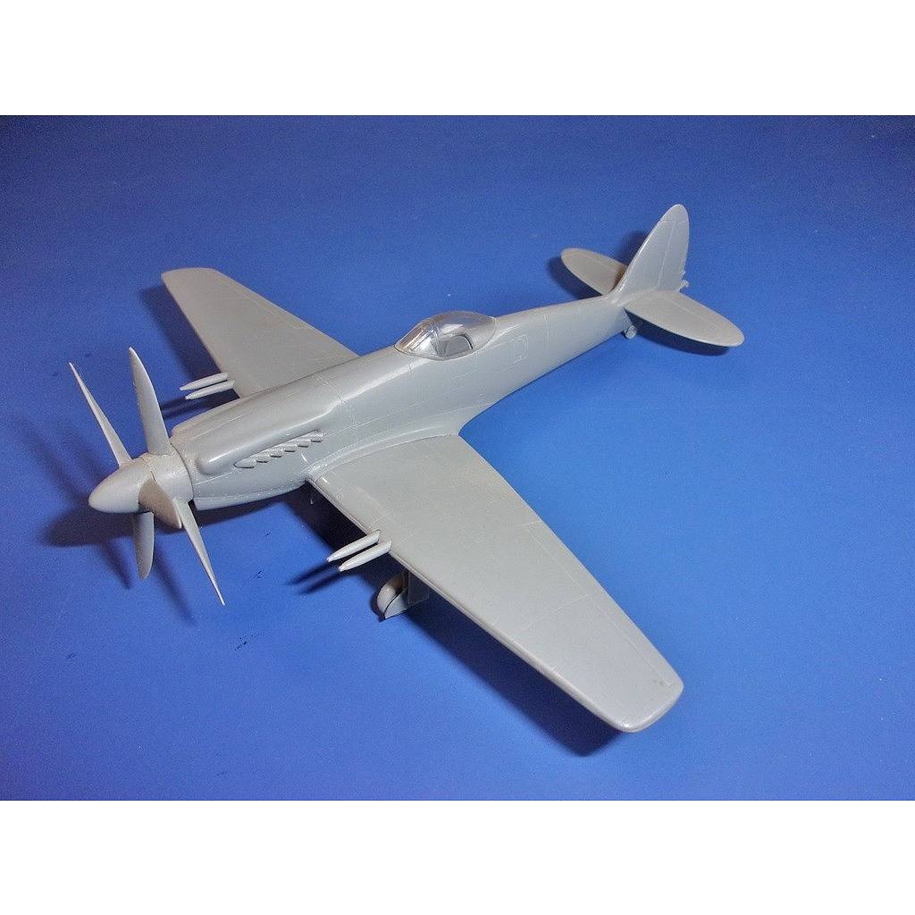 AZP7204 1/72 スーパーマリン シーファング F.Mk.32 プレミアム
