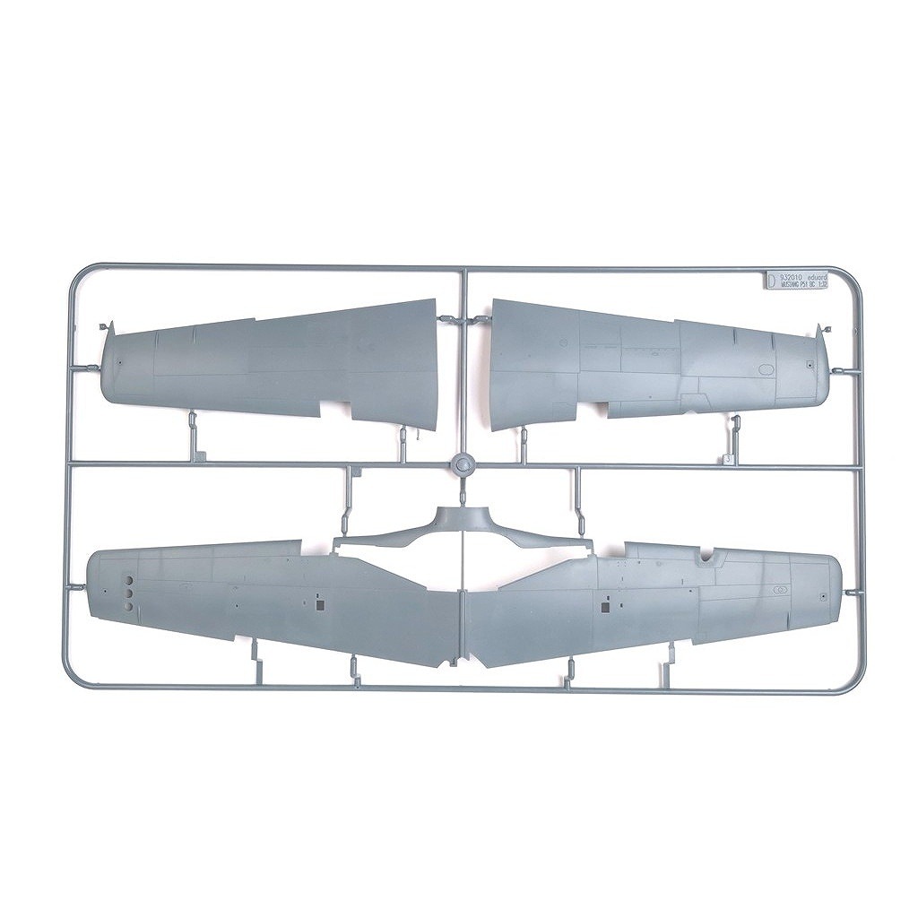 �ڿ����ʡ�932011 1/32 �Ρ�������ꥫ�� P-51B �ޥ����� �������ϥ��֥�åɥ��ǥ������
