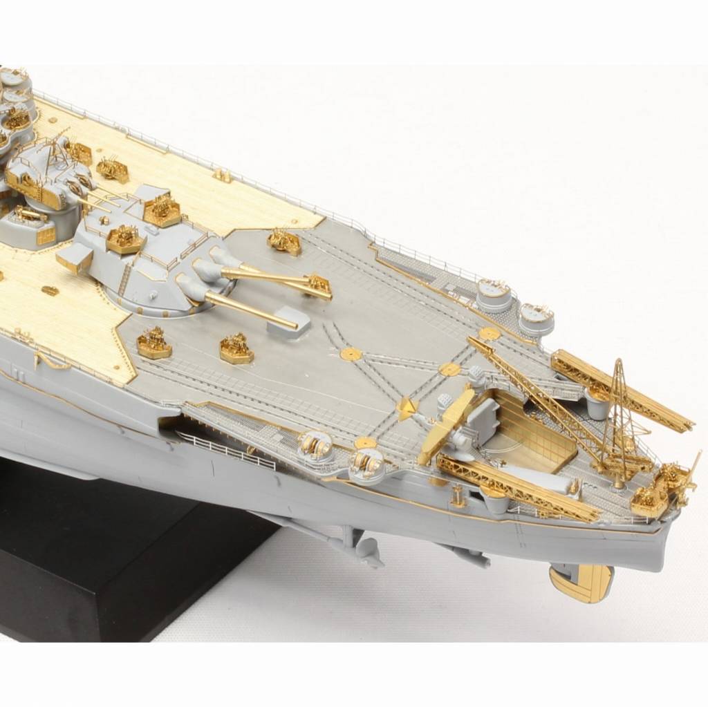 ポントスモデル 1/700 日本海軍 戦艦大和 1945 天一号作戦仕様 新品 日本海軍 戦艦大和 1945 天一号作戦仕様 (フルハル) (プラモデル