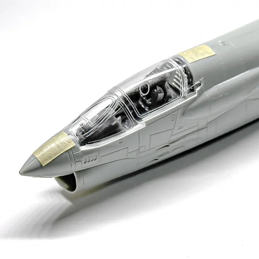 �ڿ����ʡ�Raf Avi.7246 1/72 F-8E/J ���륻������ �����ԥå� �ʥ����ǥߡ��ѡ�