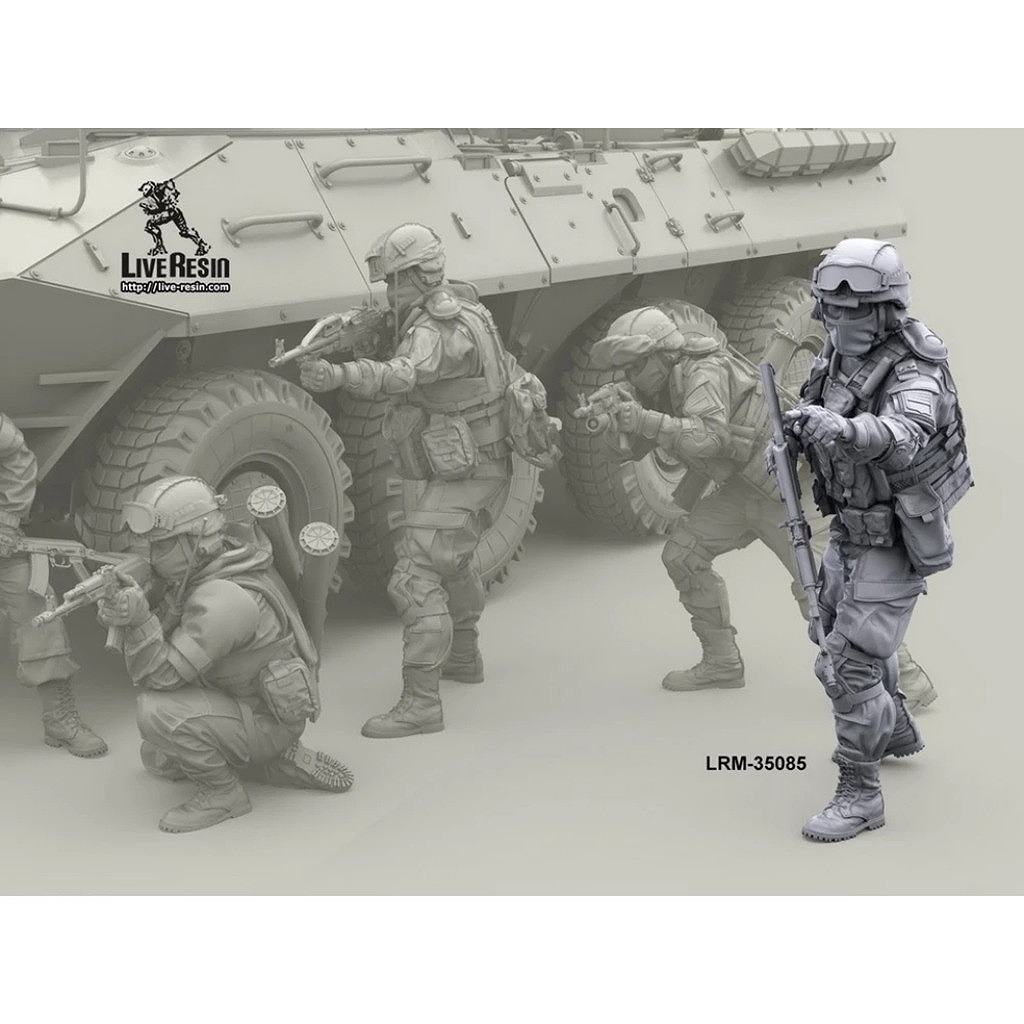 LRM-35085 Russian Army soldier in modern infantry combat gear system, in action, set 26