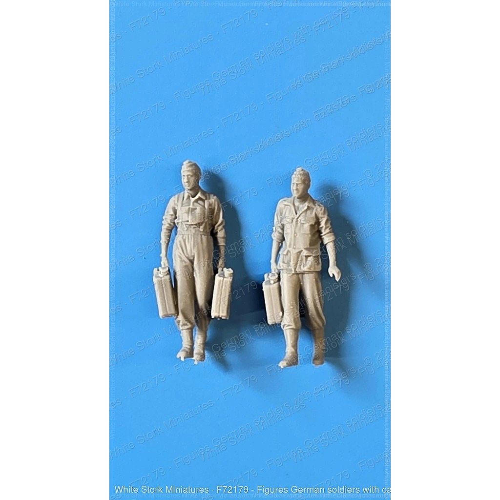 新製品】F72179 1/72 ジェリカンを携行するドイツ兵2体 【ネコポス規格