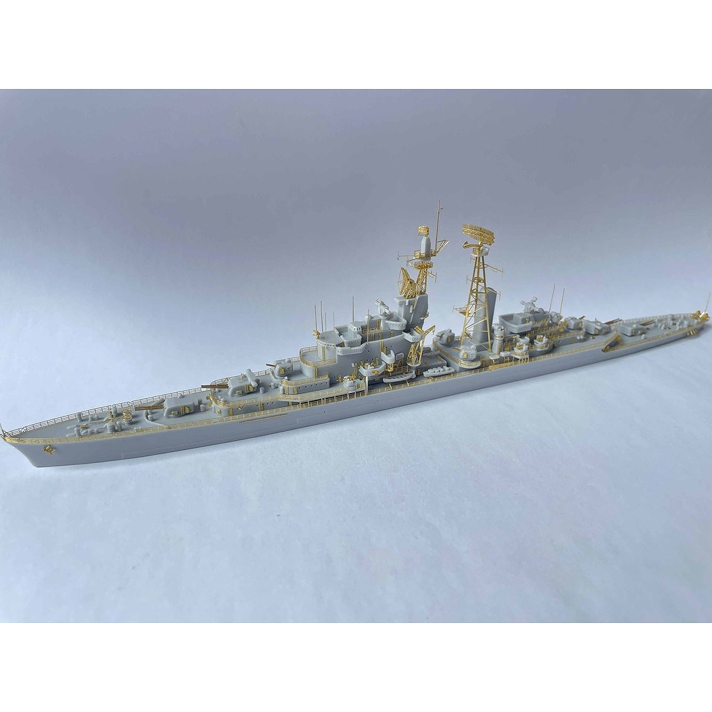 MDW056 オランダ海軍 デ・ゼーヴェン・プロヴィンシェン級軽巡洋艦 デ