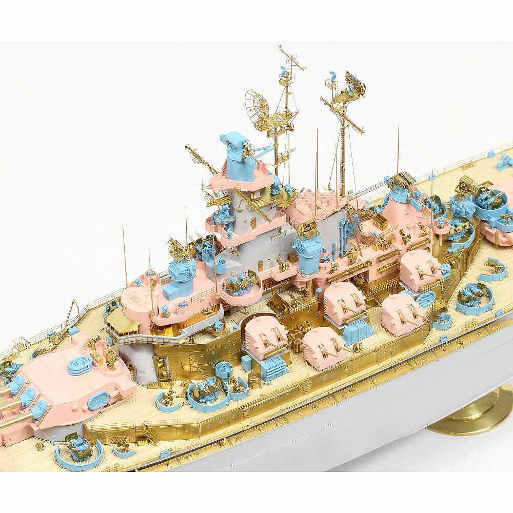 37037FB アメリカ海軍 戦艦 BB-59 マサチューセッツ 1945 ディテール