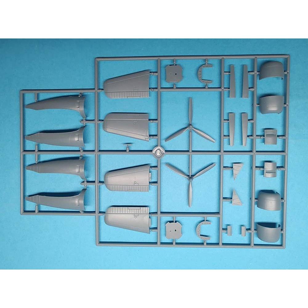 72067 1/72 ����ޥ� F7F-3/3K ������������å�