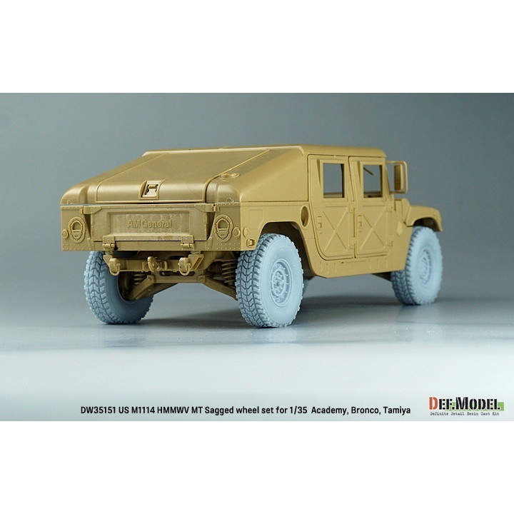DW35151 1/35 現用 アメリカ M1025/M1114 ハンビー用自重変形MTタイヤ