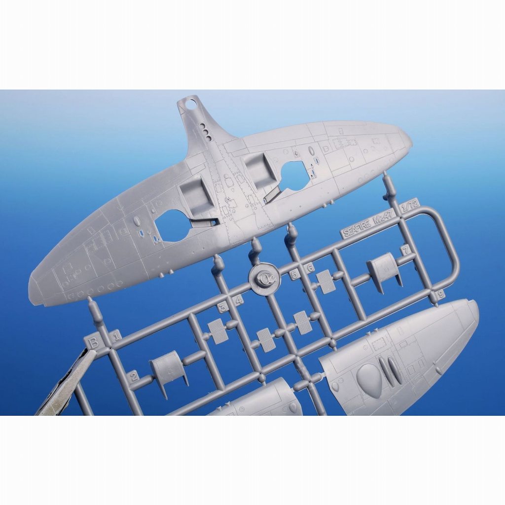 72501 1/72 シーファイア FR Mk.47