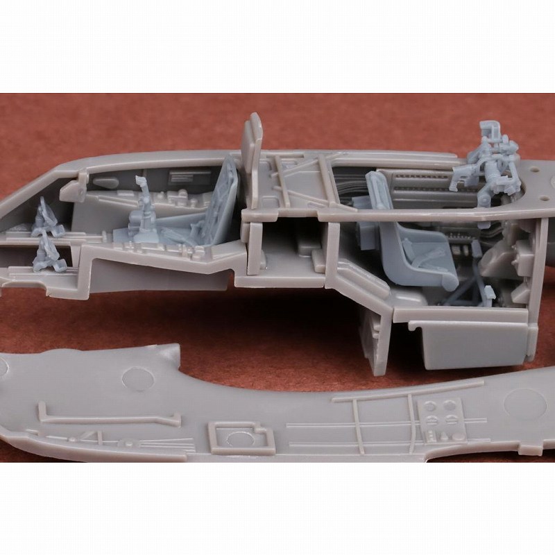 72081 1/72 メッサーシュミット Me410 ホルニッセ コクピット