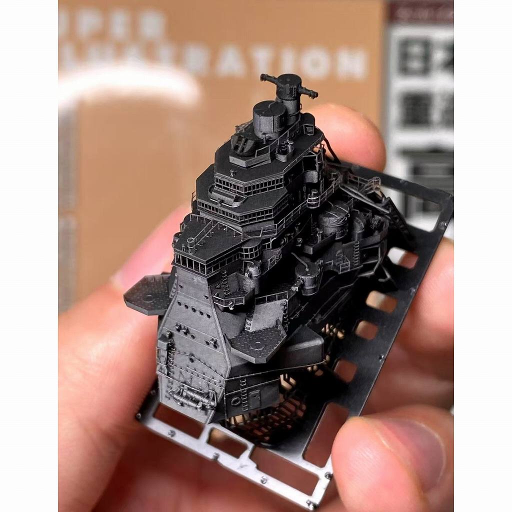 PONTOON（ポンツーン）創刊号〜第74号揃い。‘98〜04年 PONTOON（ポンツーン）創刊号〜第74号揃い。'98〜04年