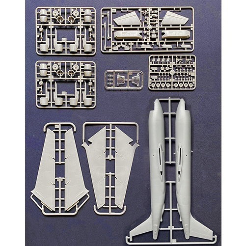 350 �� �ܡ����� KC-135R ���ȥ�ȥ��󥫡� ���������