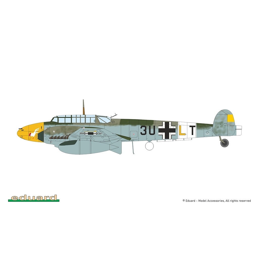 プラモデル完成機　1/48　メッサーシュミットBf110D-3 8409 1/48 メッサーシュミット Bf110D ウィークエンドエディション