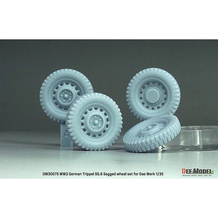 DW30075 1/35 WWII �ɥ��� �ȥ�åڥ� SG6 �����ѷ������䥻�å� (���������륯��)