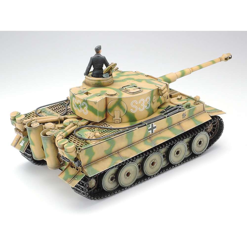 ドイツ重戦車 タイガーⅠ 1/35 1/35 ドイツ重戦車 タイガーI 極初期生産型 （アフリカ仕様