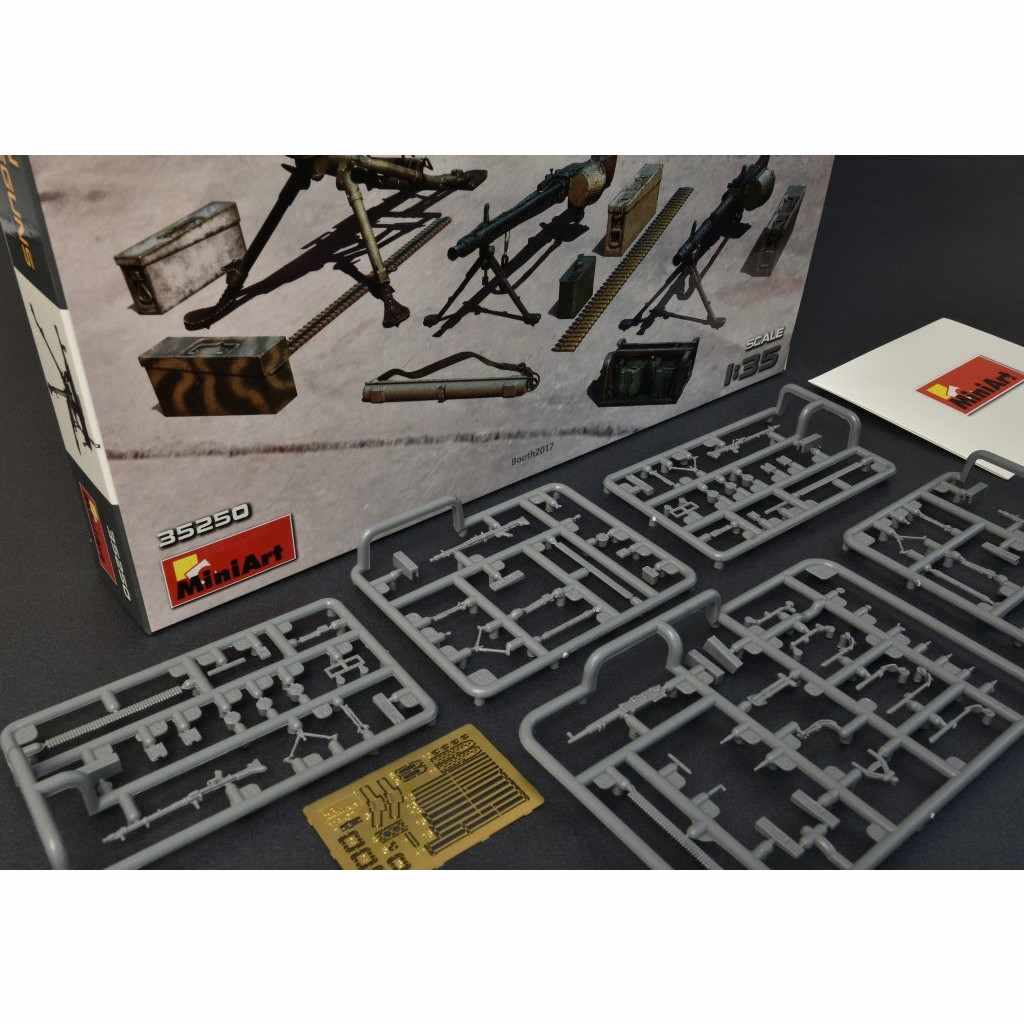 再入荷】35250 ドイツ マシンガンセット | ミニアート MiniArt