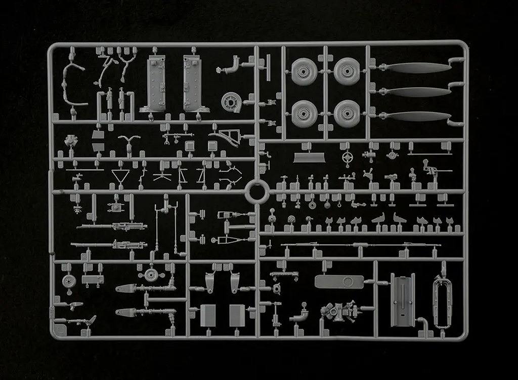 2519 1/32 WWII イタリア空軍 マッキ MC.205 ベルトロ（日本語対訳補足