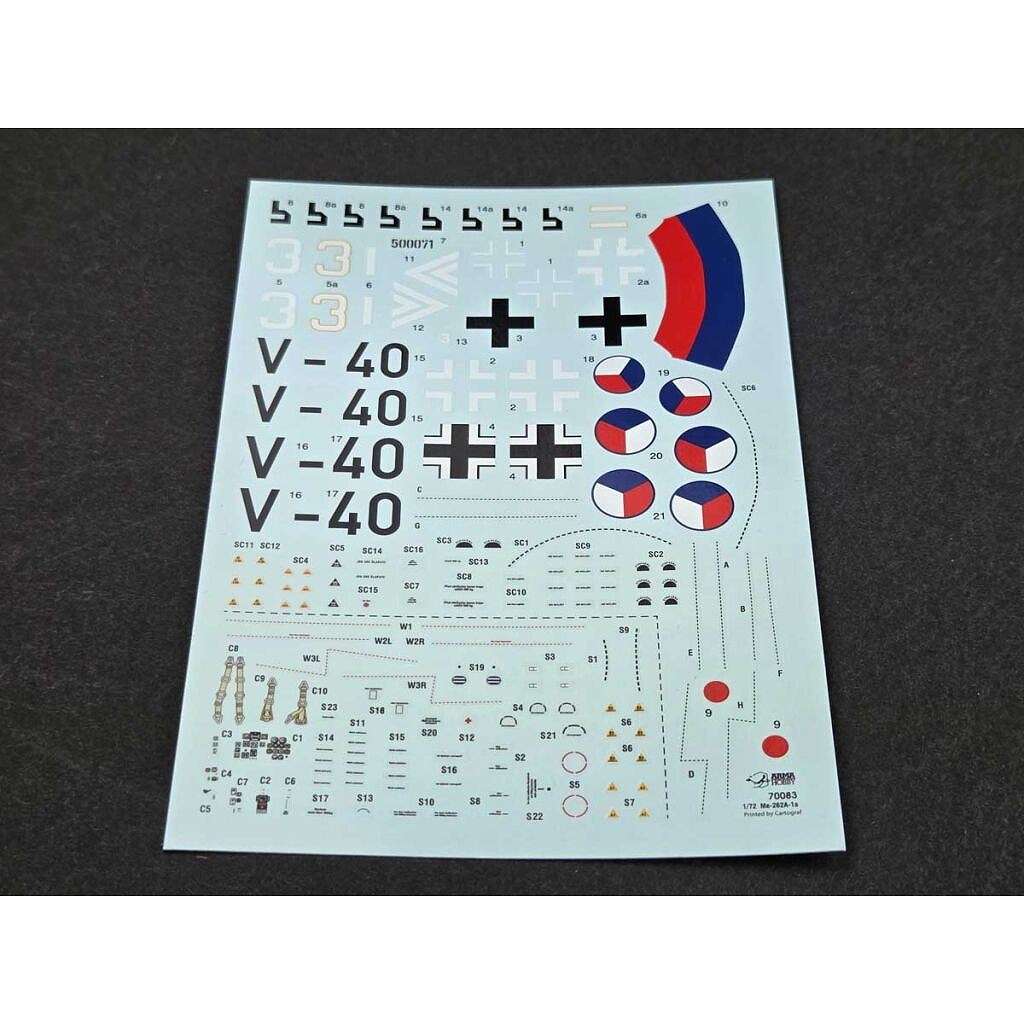 �ڿ����ʡ�70083 1/72 ��å�������ߥå� Me262A-1a