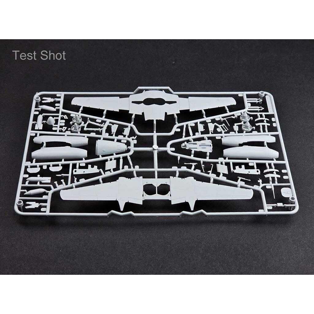 �ڿ����ʡ�70083 1/72 ��å�������ߥå� Me262A-1a