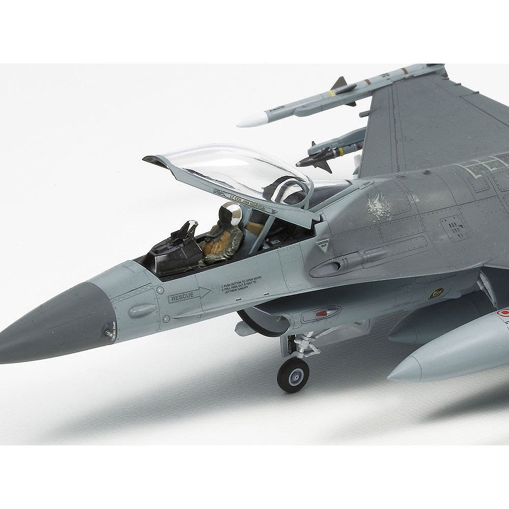 60788 ロッキード・マーチン F-16CJ(ブロック50) ファイティング
