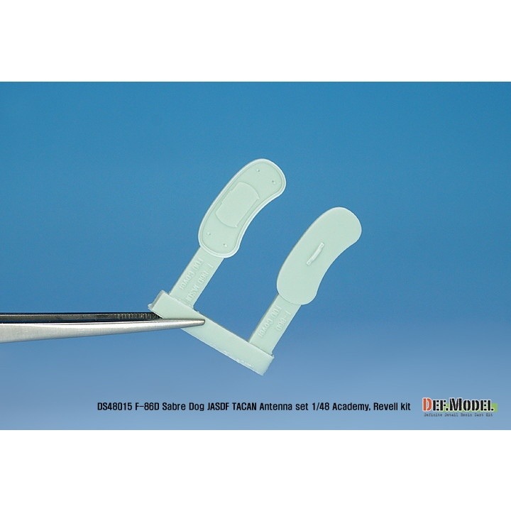 DS48015 ノースアメリカン F-86D セイバードッグ 航空自衛隊 TACAN