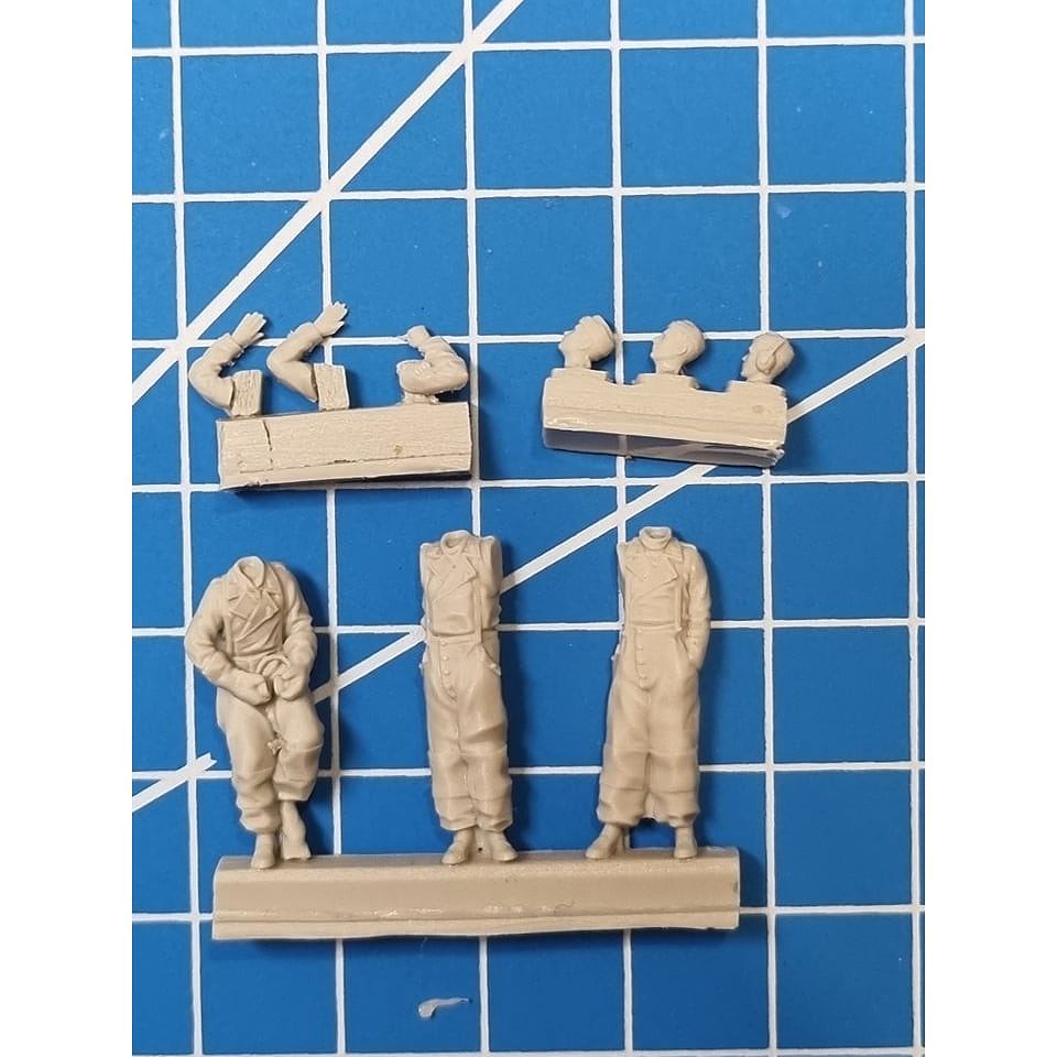 F72027 1/72 ドイツ軍戦車兵 パートII (3体) 【ネコポス規格外