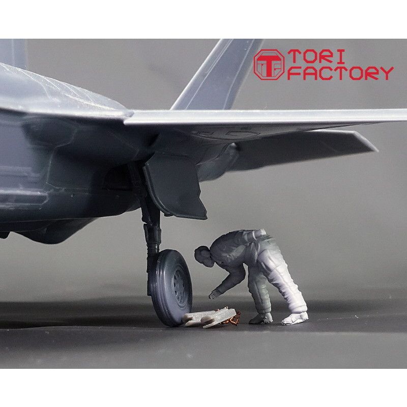 トリファクトリー[MF-40A]1/32 アメリカ空軍F-35グランドクルー