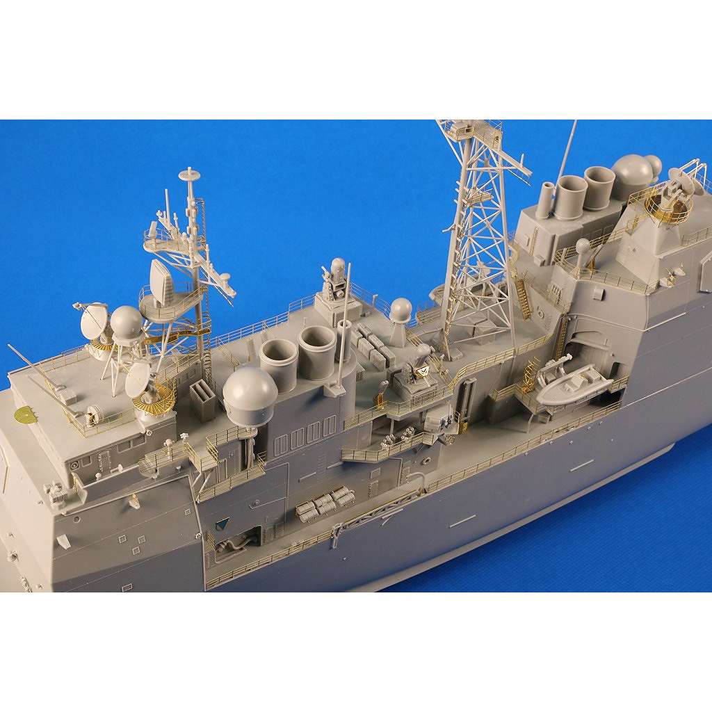U.S. ARMY ミリタリージープ ミサイル付き(箱付き、日本製:ALPS社) 新製品】62012)1/200 USS モービル・ベイ CG-53 ミサイル巡洋艦
