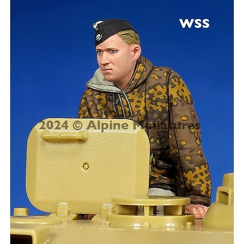 35316 1/35 WWII ドイツ ハッチに腰掛ける戦車兵 | アルパイン Alpine