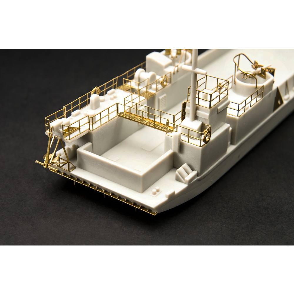 AFVクラブ 1/350 台湾海軍 成功級 エッチング・レジンパーツ入り 新品 Amazon | AFVクラブ 1/350 台湾海軍 成功級 フリーゲート