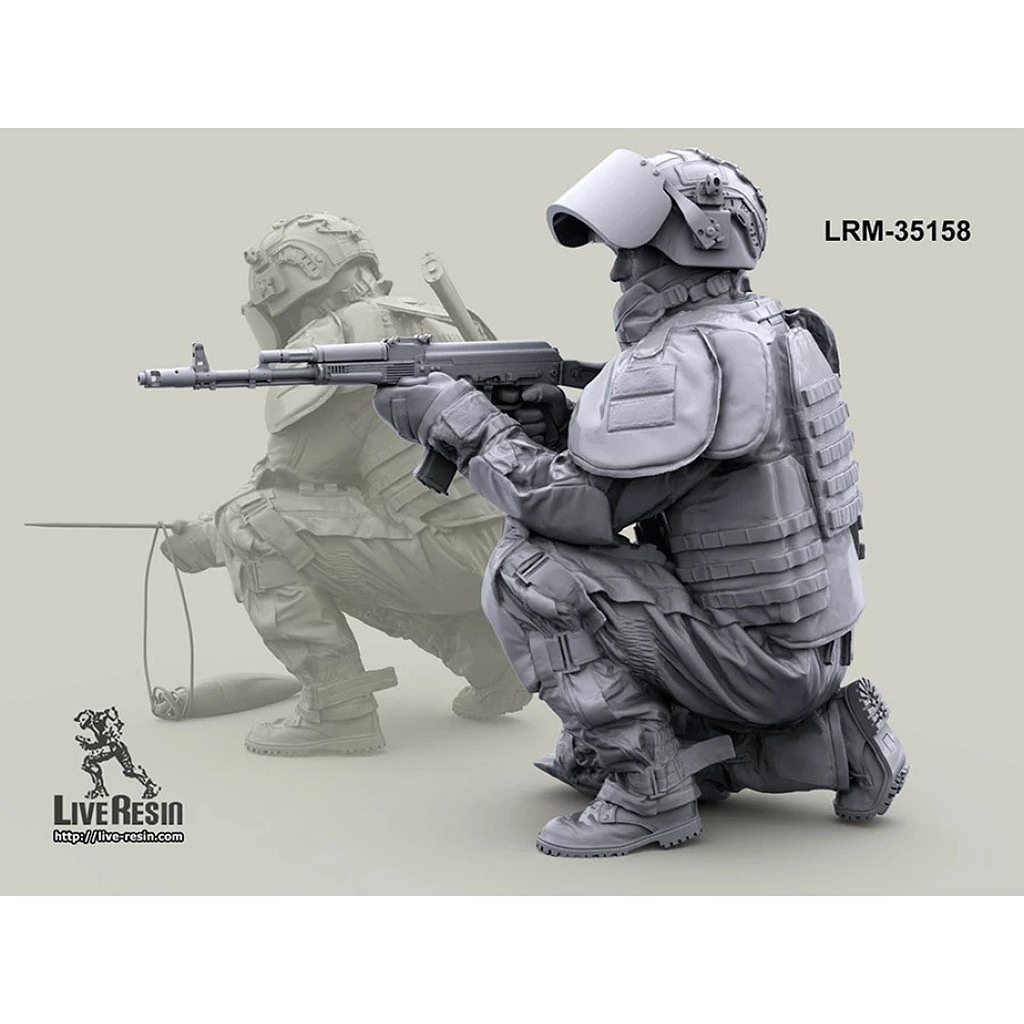 LRM-35158 Russian engineer in OVR-2 eguipment with AK-74M