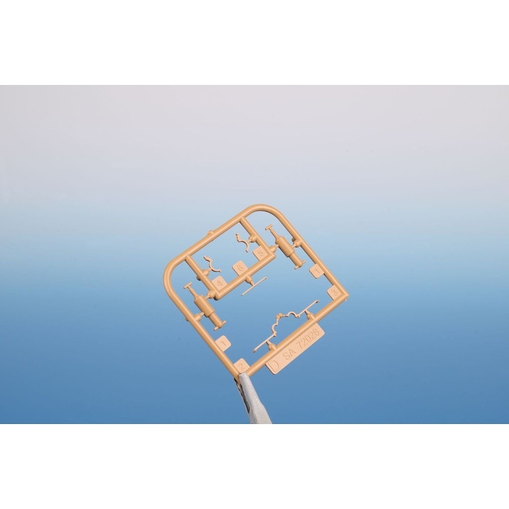 SA72028 1/72 �饤��ܡ��� V-4 �����ϥߥ�����w/ȯ����