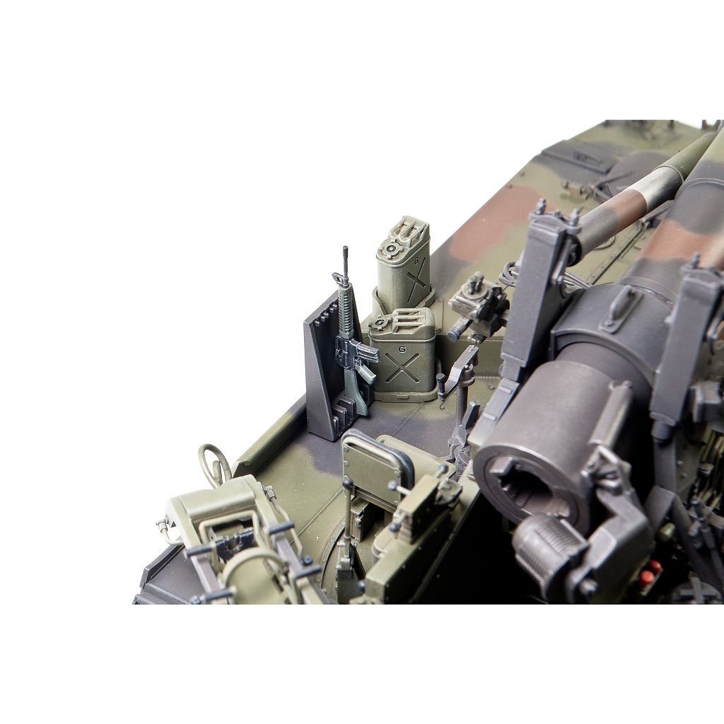 AFV CLUB プラモデル 中華民国陸軍 M110A2 自走榴弾砲 中華民国陸軍 M110A2 自走榴弾砲【FV35337:4716965353377】
