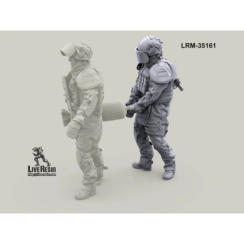 LRM-35161 Russian engineer in OVR-2 eguipment carry disarmed bomb