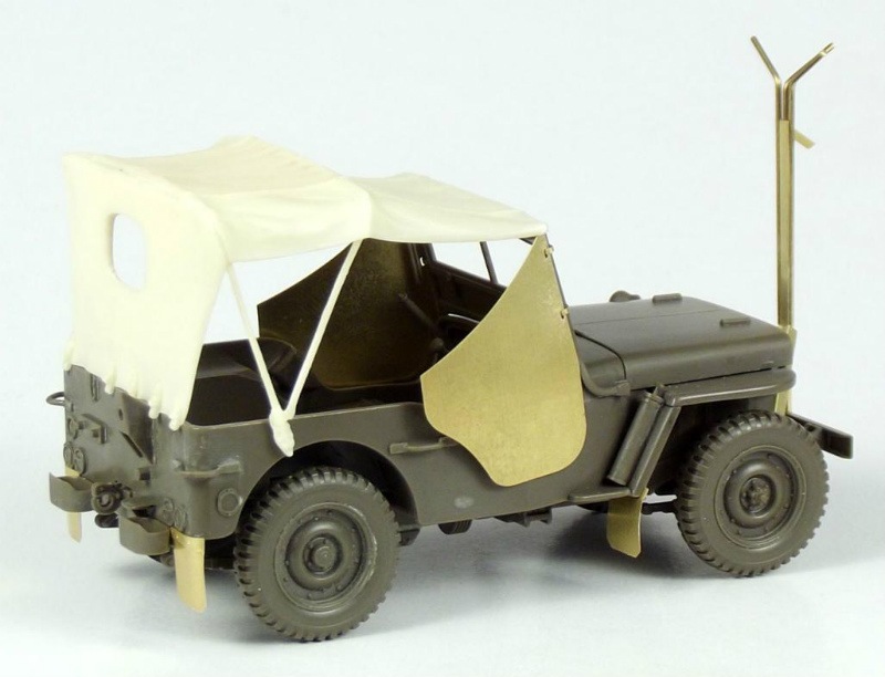 1/6 12インチサイズ ウィリスジープ フィギュア2体付き Amazon.co.jp: RocHobby RCカー 1/6 1941 MB スケーラー