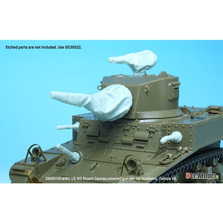 DM35119 WWII アメリカ M3 スチュアート キャンバスカバーで覆