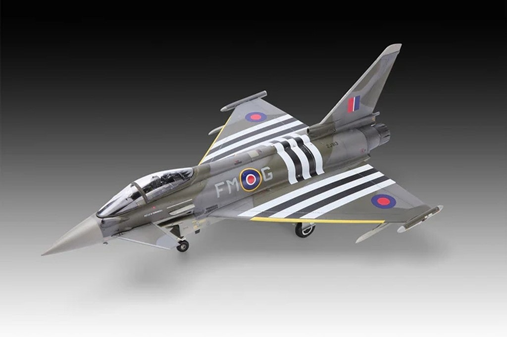 03753 ユーロファイタータイフーン FGR.4 | ドイツレベル Revell