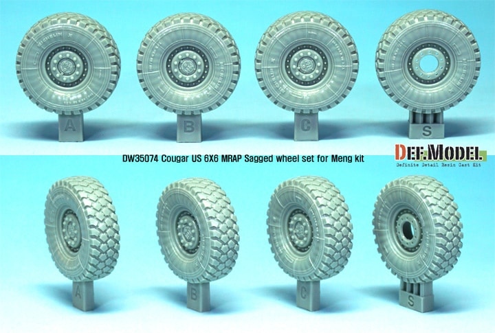 モンモデル 1/35 クーガー 6X6 Mrap 自重変形タイヤセット付