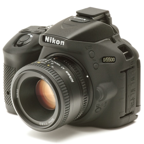 Nikon 5500 本、ケースおまけ付き Nikon 5500 本、ケースおまけ付き