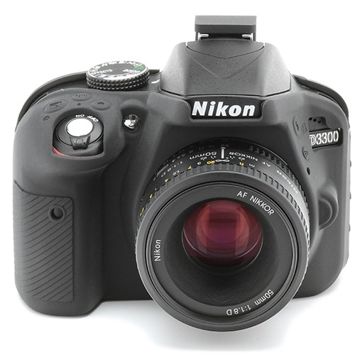 �����������С� Nikon D3300 �� �֥�å�