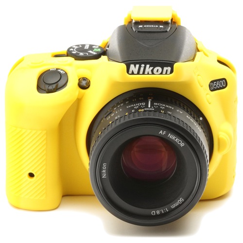 �����������С� Nikon D5600 �� ��������