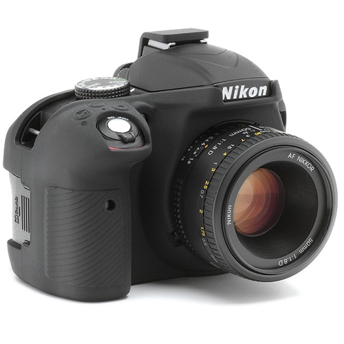 �����������С� Nikon D3300 �� �֥�å�