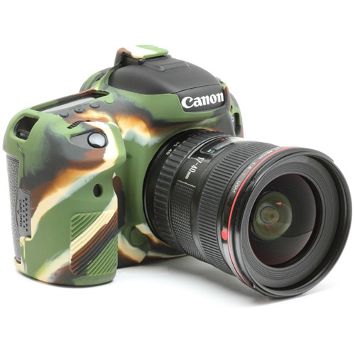 �����������С� Canon EOS 7D Mark2 �ѡ�����ե顼����