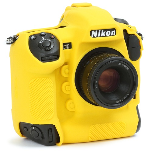 С Nikon D5  