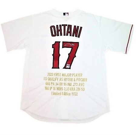 大谷翔平 直筆サイン入り ユニフォーム 大谷翔平選手のミュージアム風