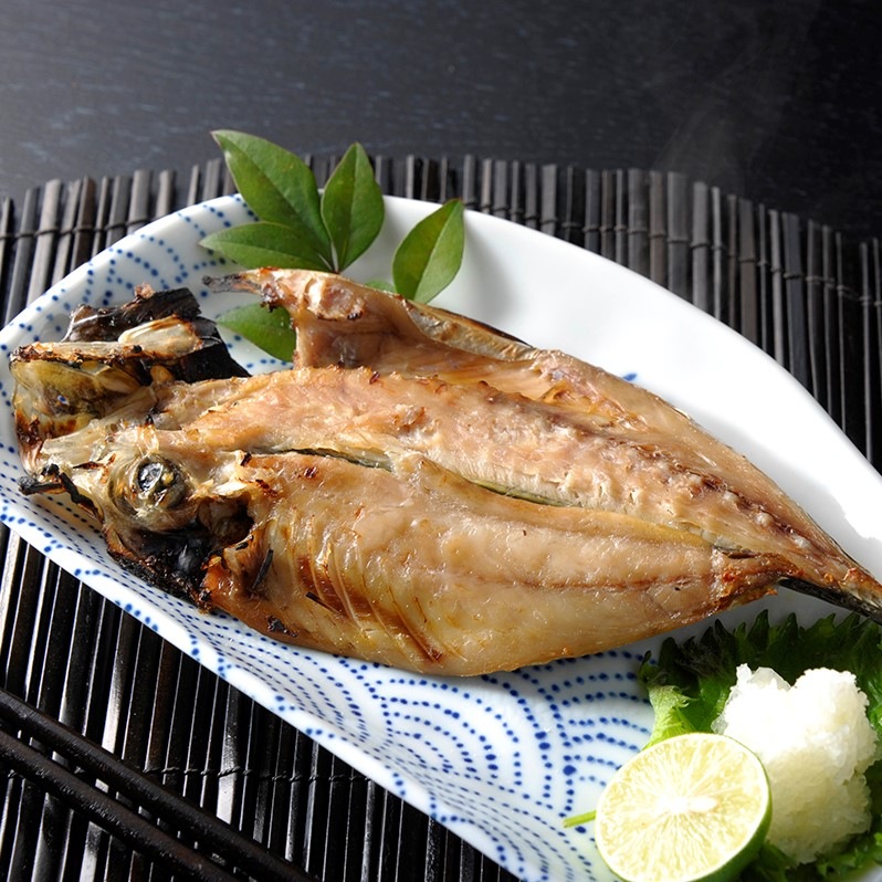 【送料無料】北陸産・地物　一夜干しギフト　4種6枚セット（いか、さば、あじ、赤かれい） 【冷凍】