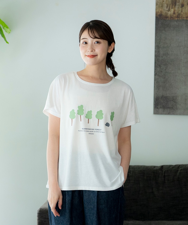 ハリネズミと北欧の森のTシャツ【Köta限定】