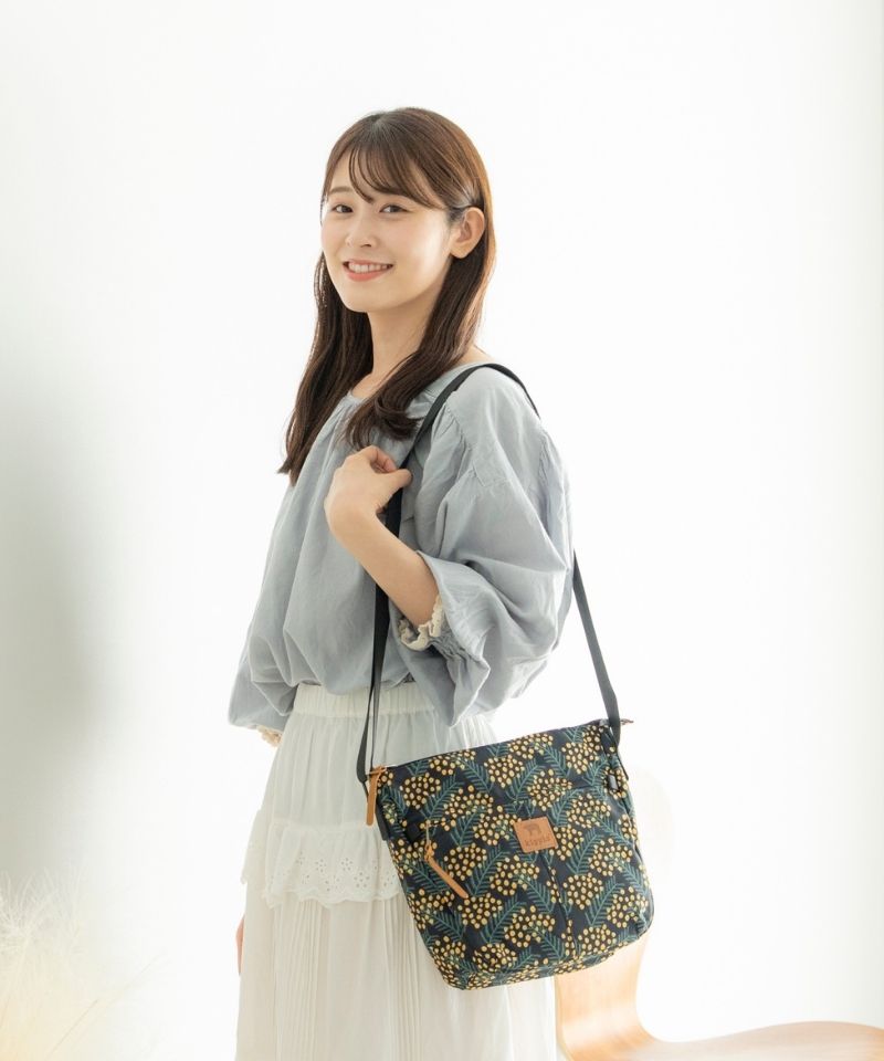 新柄】台形ショルダーバッグ＜撥水加工＞｜キッピス / kippis｜Köta